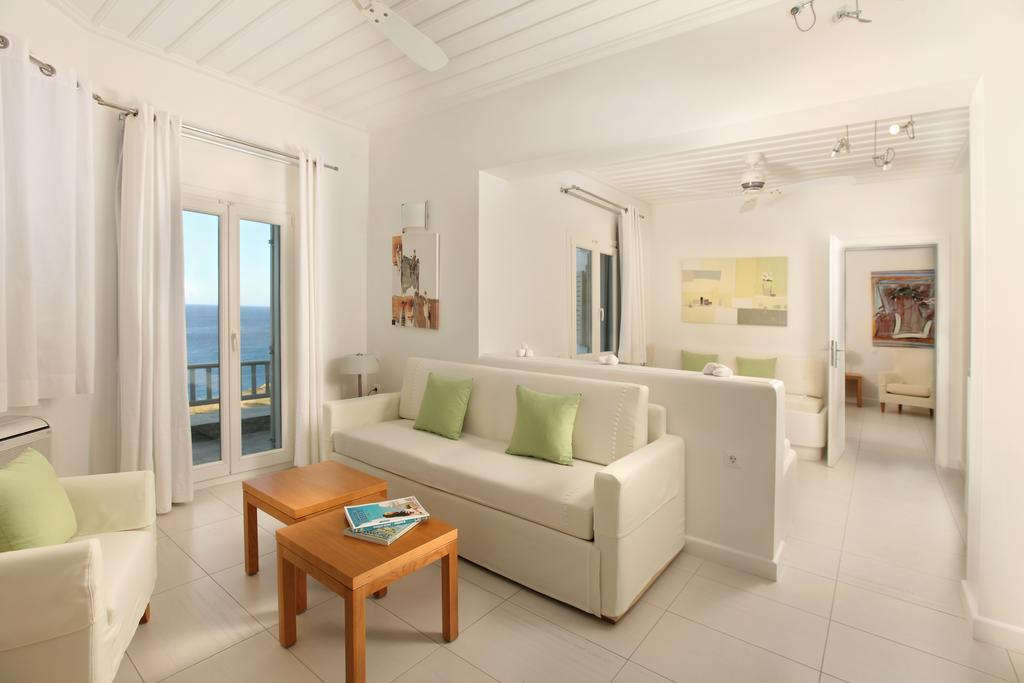Selana Suites Chrisopigi  Exterior photo
